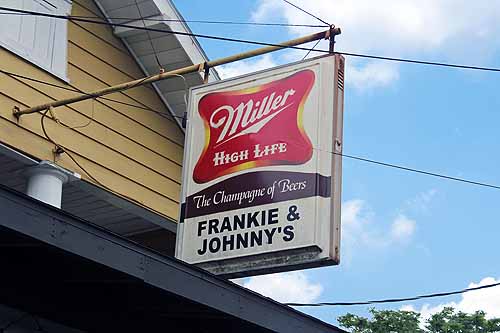 Franky and Johnny's Exterior Signage